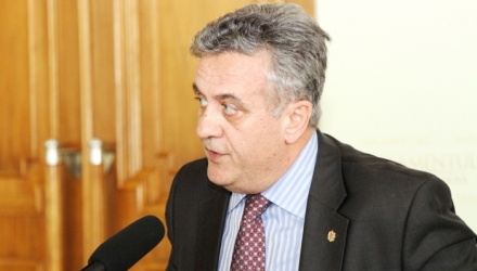 Рейдман: "Присоединение к третьему энергопакету означает только дальнейшее напряжение с Газпромом и неснижение цены на газ". Фото: jurnal.md