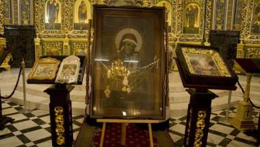 Чудотворная икона Пресвятой Богородицы Любечской привезена в Молдову с благословения архиепископа Умани и Звенигорода Пантелеймона.