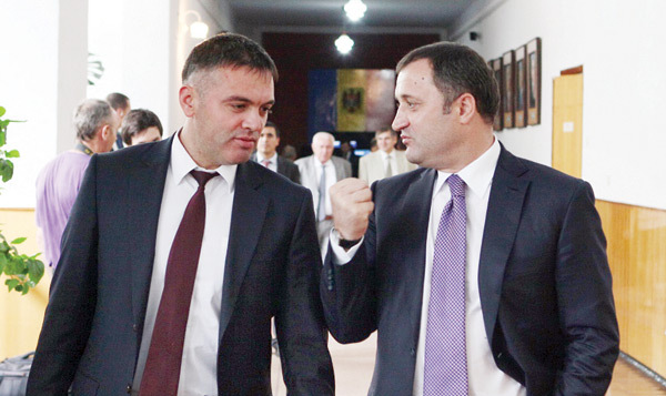 Владимир Филат оказался фигурантом уголовного дела, которое расследует Национальный центр по борьбе с коррупцией.