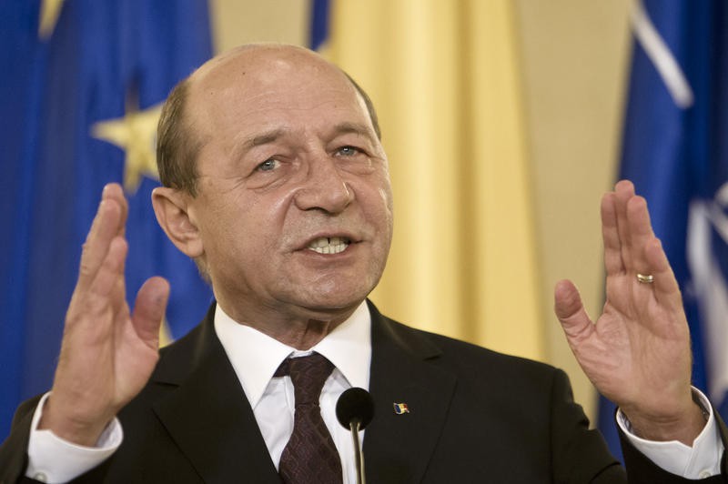 Intentia lui Basescu de a tergiversa numirea premierului, respinsa de oficiali ai UE