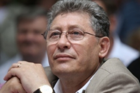 Liderul liberalilor a mai menționat că nu vrea să admită alegerile parlamentare anticipate. 