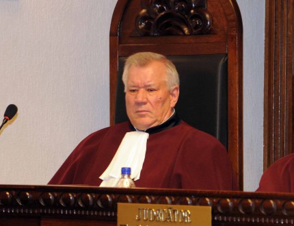 Concursul privind desemnarea membrilor Colegiului de evaluare a performanţelor judecătorilor din rîndurile reprezentanţilor societăţii civile