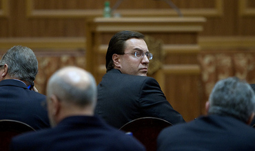 Liderul PDM a subliniat că s-a simţit nevoit să ofere explicaţii partenerilor europeni, după "gestul nesăbuit" al liderul PLDM, care a anunţat că rupe Acordul de constituire a Alianţei pentru Integrare Europeană.