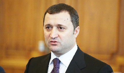 În cadrul vizitei, se planifică semnarea mai multor acorduri bilaterale între Republica Moldova şi Qatar în domeniul cooperării economice.