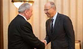 Cei doi interlocutori şi-au exprimat speranţa că situaţia în acest domeniu se va îmbunătăţi