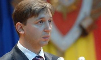 Comuniştii iau partea Tiraspolului