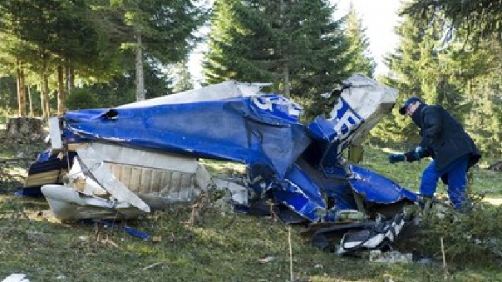 Avionul, a cărui aterizare era prevăzută pe aeroportul din Lesce-Bled (Slovenia), naviga la vedere. Agenţia italiană pentru securitate aeriană a deschis o anchetă. 