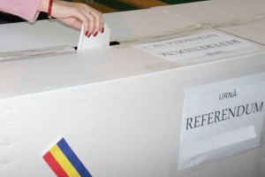 Cei mai mulţi români care trăiesc în afara României şi care au mers să voteze la referendumul din 29 iulie au pus ştampila pe "DA"
