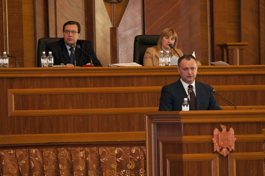 Nicolae Timofti a fost ales președinte pe 16 martie 2012.