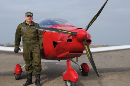 Sergiu Mocanu, liderul Mişcării Antimafie, are o mare pasiune – pilotarea avionului