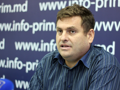 Directorul general al companiei intenţionează să ceară despăgubiri în instanţa de judecată. 