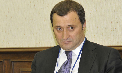 Лидер ЛДПМ прокомментировал понедельничное решение КС, намекнув на то, что это дело рук демократов.