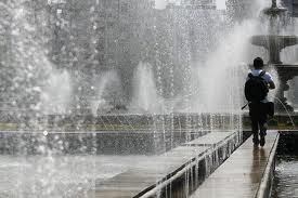 În capitală cerul va fi variabil dar nu este exclus să ne alegem şi cu ceva precipitaţii. Foto: gandul.info