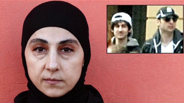 Mama celor doi suspecţi ai atentatului de la Boston, Zubeidat Ţarnaeva, ar putea fi arestată dacă se întoarce în SUA.