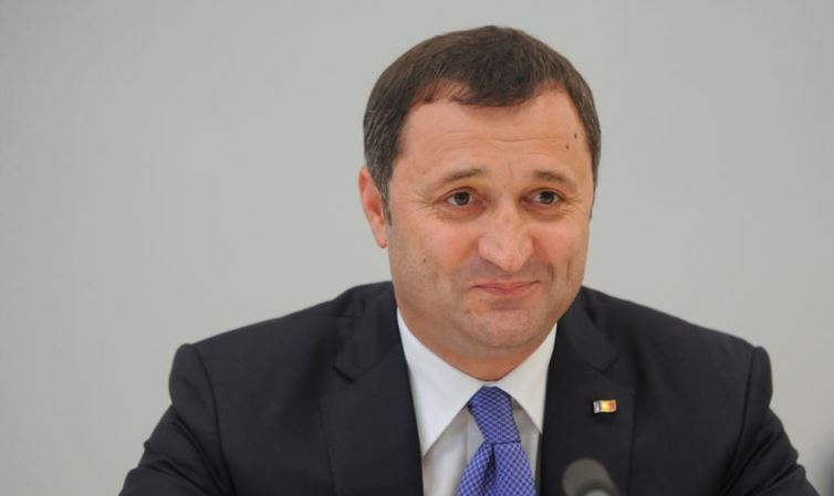 “Toate evenimentele politice din Republica Moldova din ultima perioadă nu pot fi rezolvate și fără implicarea mediului științific”, a precizat Filat.