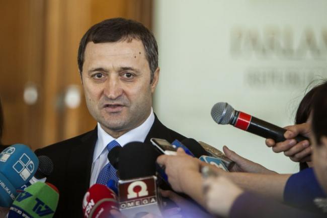 Filat a declarat astăzi că a sesizat organele abilitate încă în luna februarie, imediat ce a aflat despre atacurile asupra Moldova Agroindbank (MAIB).