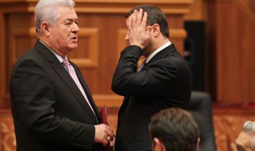 Ultimele sondaje arată că PCRM este în creştere, din cauza certurilor din fosta AIE şi destrămarea acesteia, provocată de PLDM.