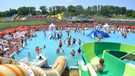 Un aqua park asemenea celui care a fost inaugurat zilele trecute lângă satul Sociteni ar putea fi construit și la Chișinău.