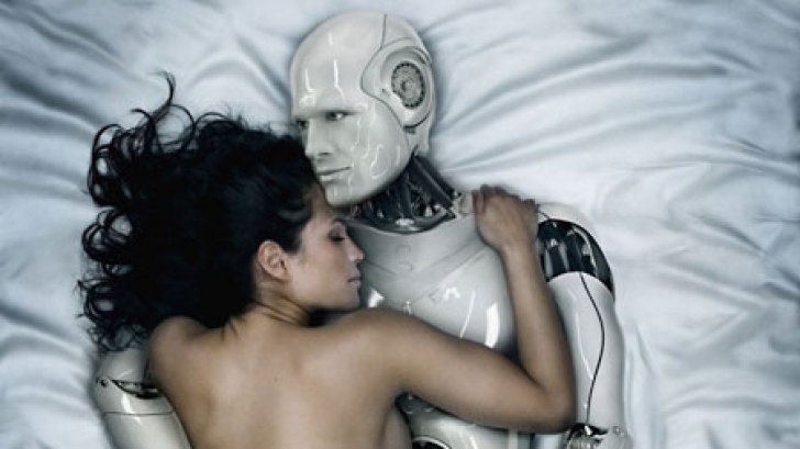 Oamenii s-ar putea căsători cu roboții în acest secol.