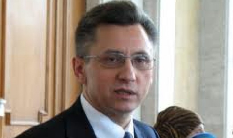 Majorarea salariilor e necesară şi pentru că ne dorim specialişti calificaţi