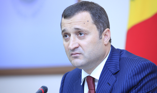 „Filat conduce topul fără a simți o concurență din partea altor politicieni”, a spus Țăranu.
