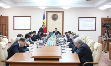 Правительство Филата рискует быть свергнутым сегодня в законодательном органе. Фото: KP.md