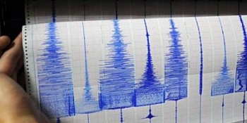 Cutremurele au fost urmat de mai multe replici, cu magnitudini de maxim 4,1 pe scara Richter.