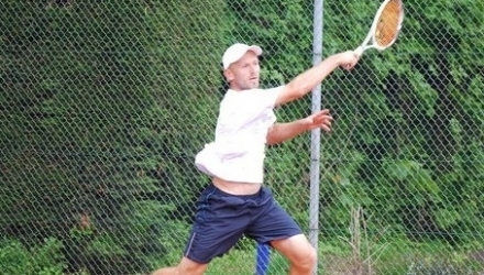 Alţi doi moldoveni, Radu Albot şi Andrei Ciumac, au fost eliminaţi de la turneele internaţionale de la Bergamo (Italia), respectiv Antalya (Turcia).