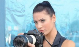 Actriţa americană a jucat în filme precum The Eagle Path sau Assassination Games.