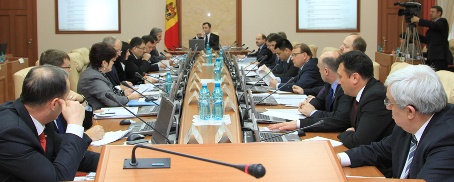 Premierul Vlad Filat a semnat o dispoziţie în legătură cu avertizarea meteo cod galben de condiții meteo nefavorabile.