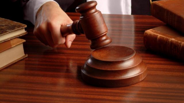 Lupta cu corupţia în sistemul judiciar e a naibii de grea. Şi din cauza că fenomenul e normalizat de către unii judecători.