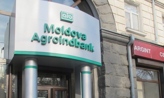 Unul din noii acţionari ai Băncii Moldova-Agroindbank, acuză conducerea băncii că-i limitează drepturile.