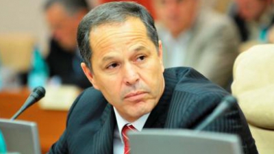 Başcanul Găgăuziei afirmă că deocamdată nu a discutat cu liderii politici despre acest proiect. În Parlament sunt nouă deputaţi neafiliaţi