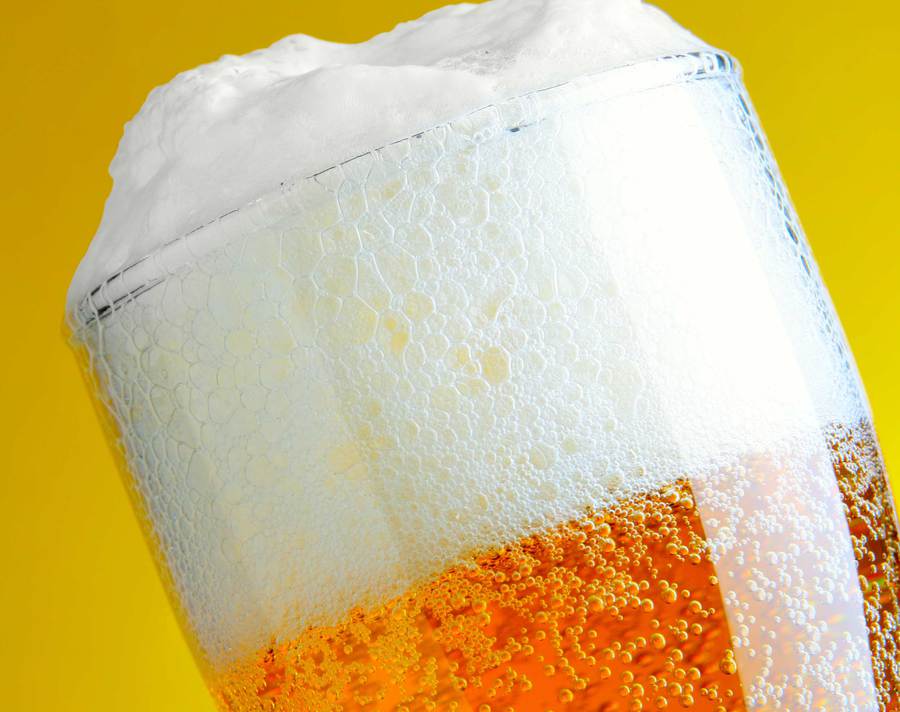Berea va fi introdusă în categoria băuturilor alcoolice. Foto: roportal.ro