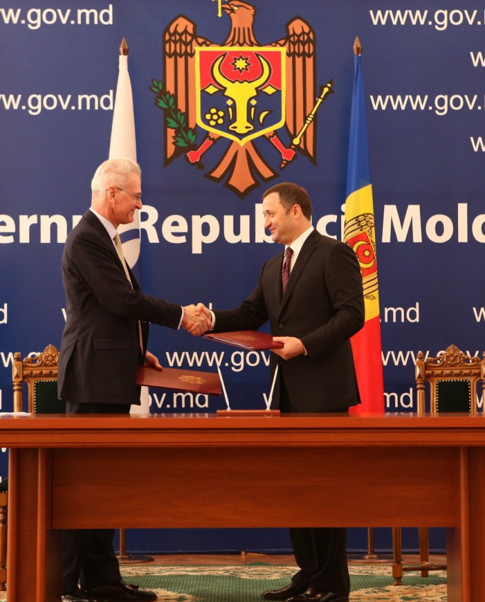 Proiectul de modernizare a infrastructurii energetice se preconizează a fi finalizat pînă la 30 aprilie 2017.