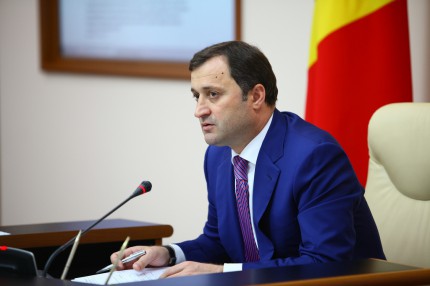 După cum relatează TRIBUNA, Republica Moldova va fi reprezentantă la Summit-ul de la Ashgabat de Premierul Vlad Filat.
