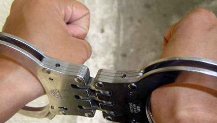Bărbatul riscă de la 5 până la 15 ani deînchisoare.
