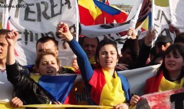 „Acţiunea 2012” намерена провести крупную кампанию по сбору подписей за объединение Республики Молдова с Румынией.