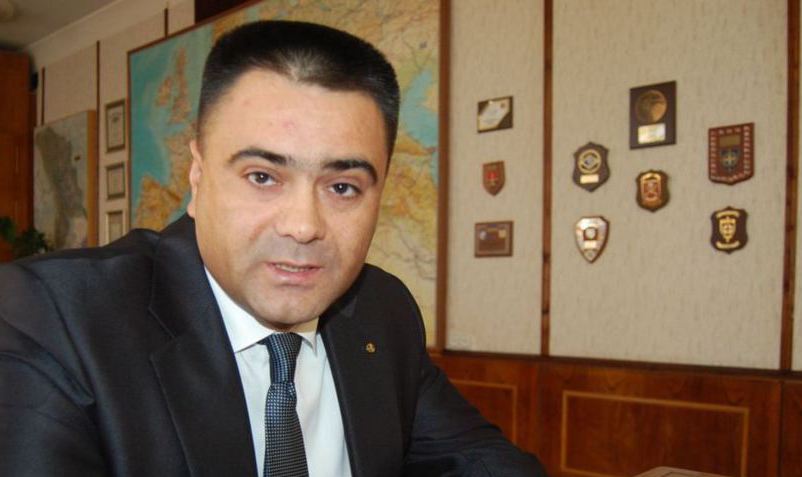 Ministrul Apărării Vitalie Marinuţa este indignat de faptul că liderul PL Mihai Ghimpu şi-a permis să-l catalogheze.