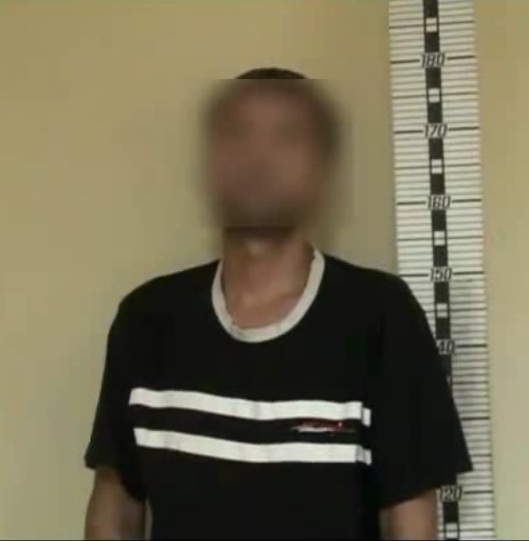  Ei sunt cercetaţi penal în stare de arest şi riscă închisoare de la 8 până la 15 ani.