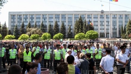Criza politică prin care trece Republica Moldova este rezultatul direct al faptului că linia de confruntare civilizațională s-a mutat de pe arcul carpatin spre est.