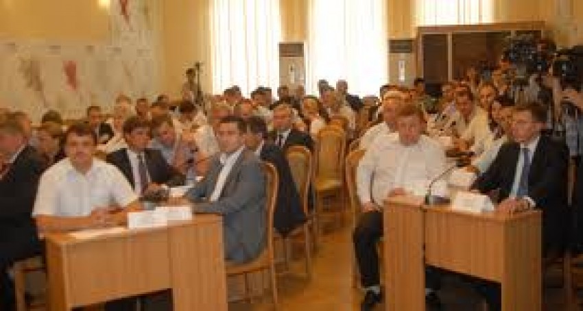Propunerea primarului urmează să fie discutată la ședința viitoare a Consiliului Municipal.