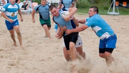 Prima deţinătoare a Cupei Moldovei la rugby pe plajă a fost Universitatea din Tiraspol.