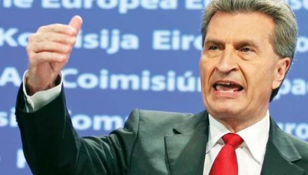 Oettinger cerut statelor membre UE să adopte „o abordare comună puternică” și un „mesaj clar” față de amenințările Rusiei.