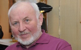 Gheorghe Urschi a mărturisit că încearcă să o ia de la capăt şi că paşii pe care poate deja să-i facă, au venit ca o lumină de Sus.