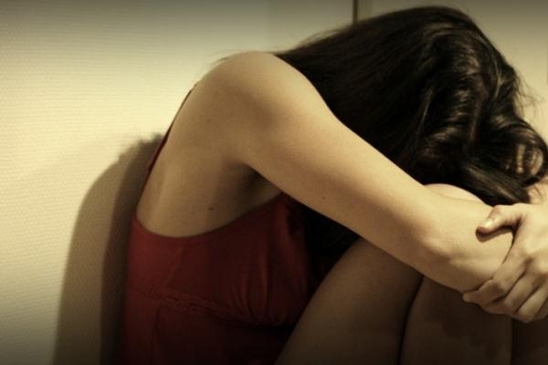Victima făcea parte dintr-o familie social vulnerabilă.