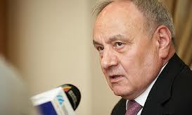 Nicolae Timofti confirmă că a fost înaintat la funcția de președinte al țării de către liderul PL, Mihai Ghimpu. 