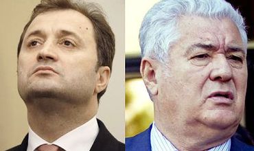 Partidele politice îşi doresc mai mult organizarea unor alegeri anticipate decât continuarea actului de guvernare. 