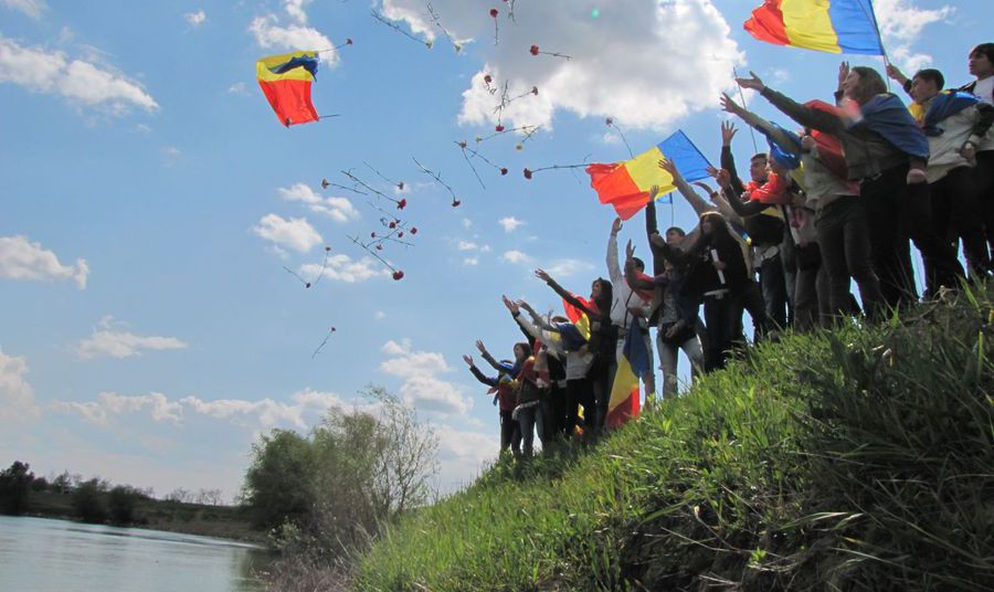 Evenimentul a fost unul simbolic şi a consemnat prima deschidere a frontierei dintre România şi Moldova.