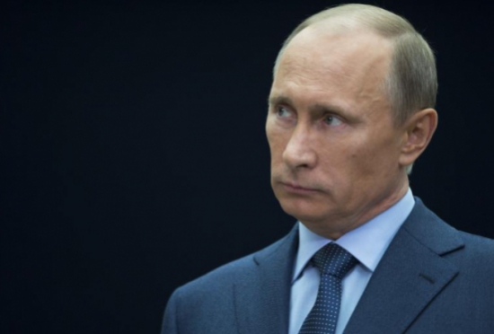 Cei mai bogaţi 20 de oameni din Rusia, cu o avere totală de 227 miliarde de dolari, au recurs la holdinguri din afara ţării